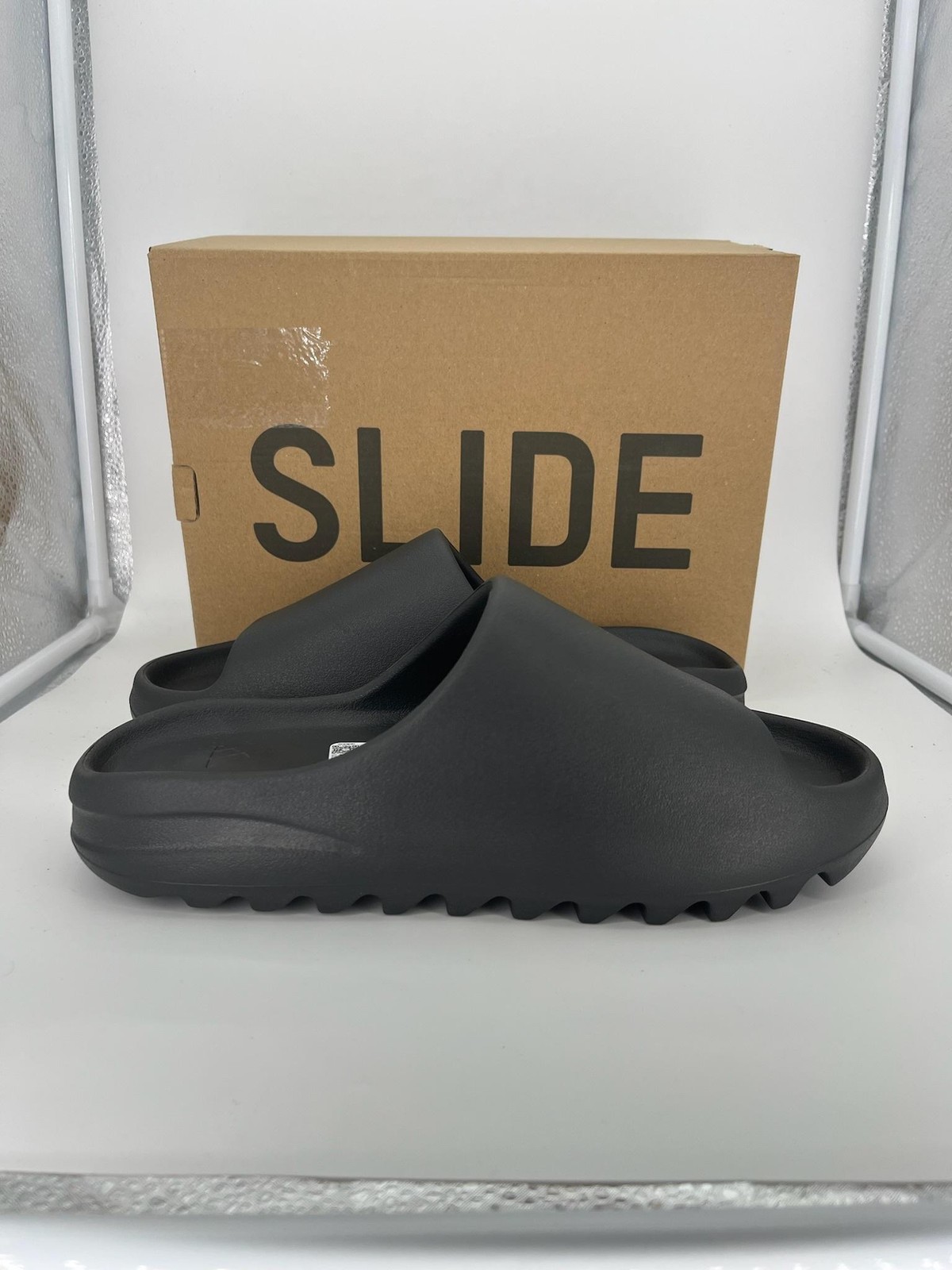Adidas Yeezy Shoes Mens Size 10 Slide Sandals Onyx HQ6448 New With Box