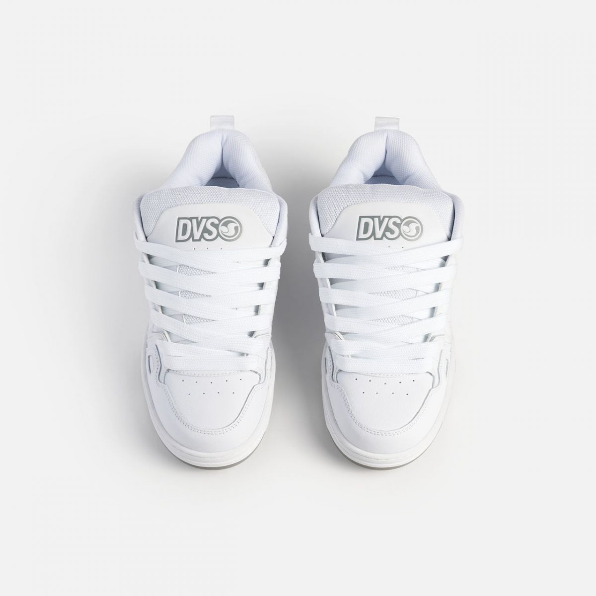 DVS Men’s Comanche Skate Shoe White/Grey – DV01310102, White/Grey