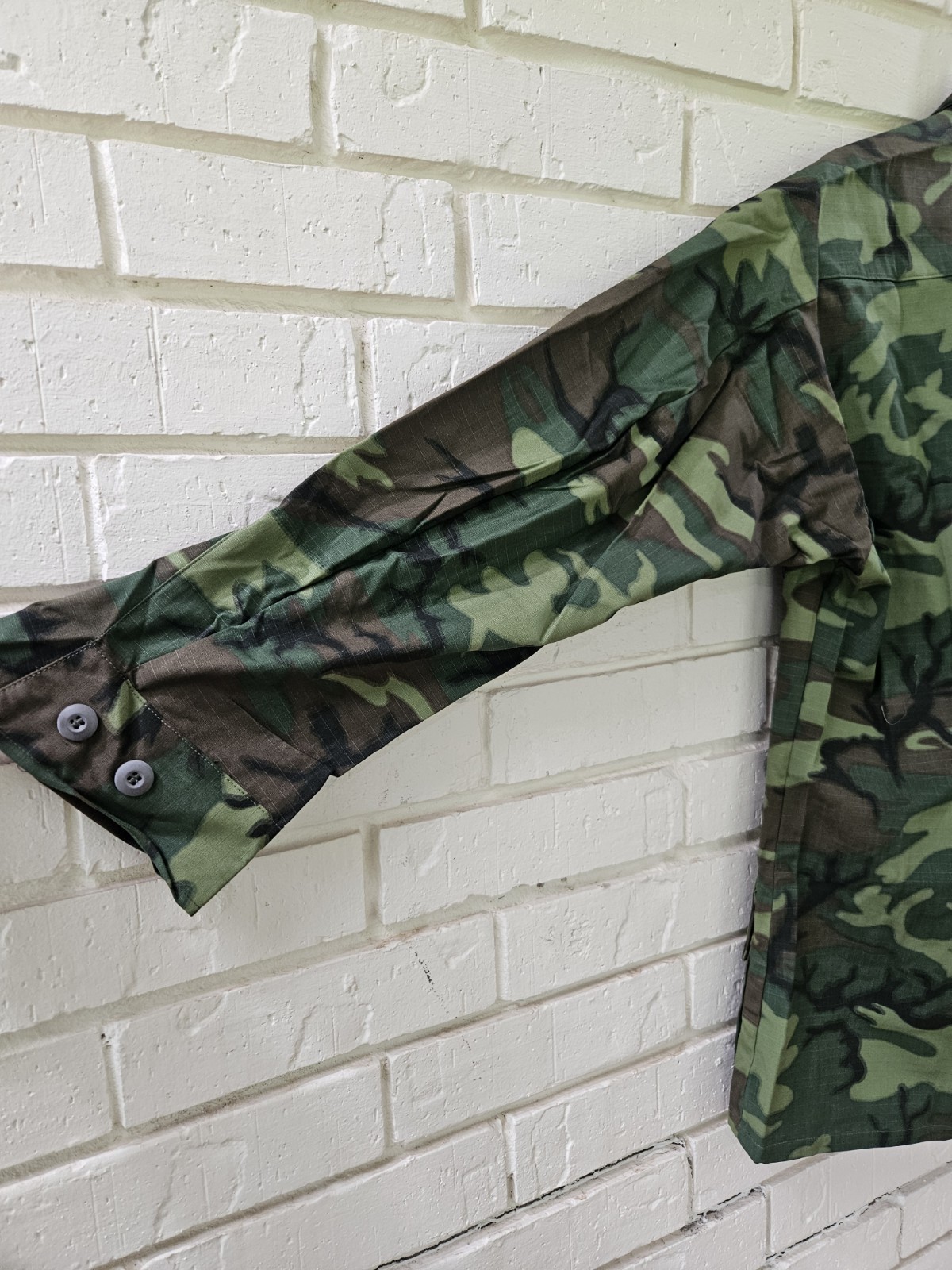 Vtg Vietnam Era ERDL Jungle Jacket Fatigue Poplin Med-Reg/ Mint-New Old Stock