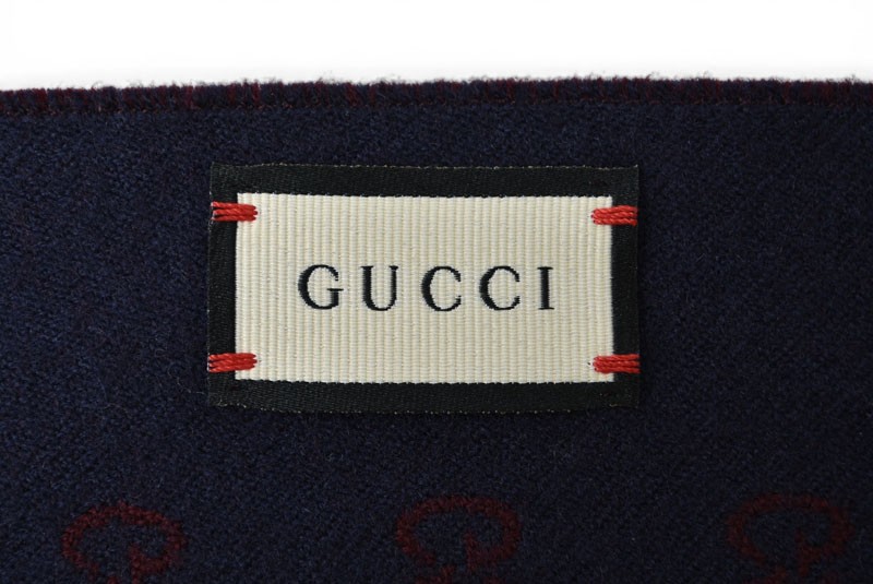 Gucci Authentic reversible winter scarf wool GG wine/navy 391246 4G200 6168