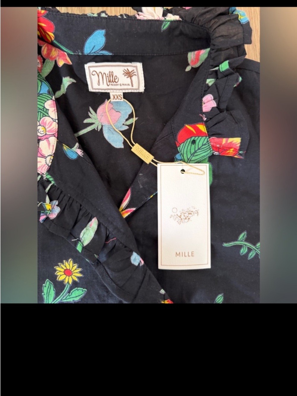 🤩 NWT – Mille Floral Button-Down Blouse – Size XXS
