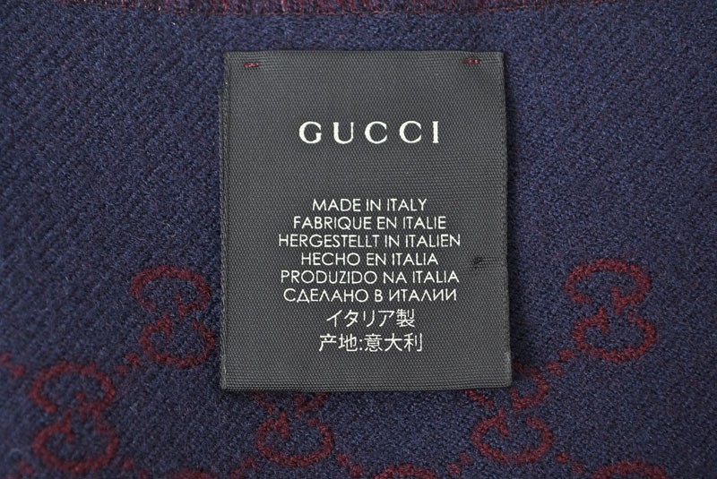 Gucci Authentic reversible winter scarf wool GG wine/navy 391246 4G200 6168