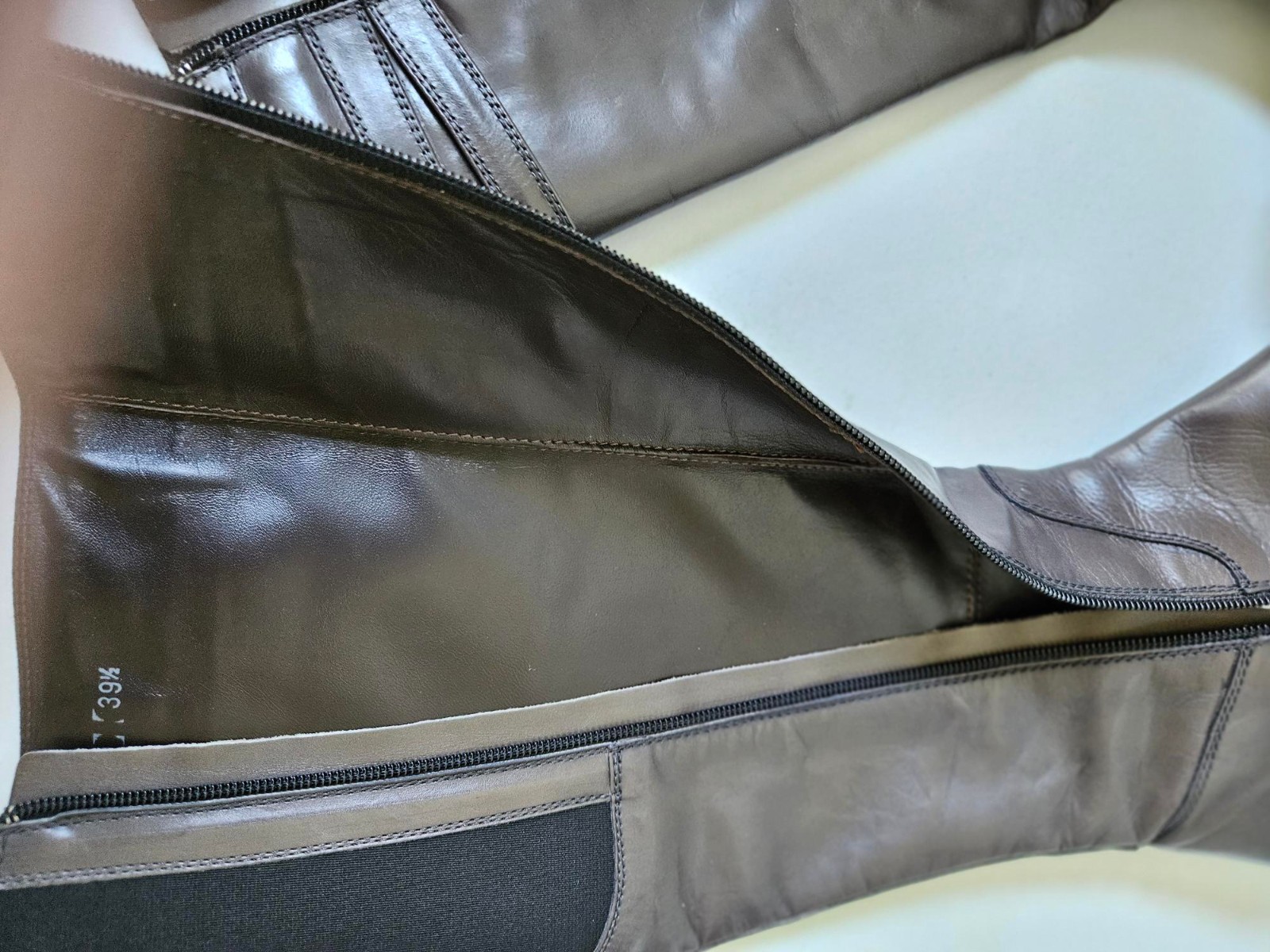 AGL Italian leather slate gray women’s kneehigh boots size 9 US 39.5 EU & box