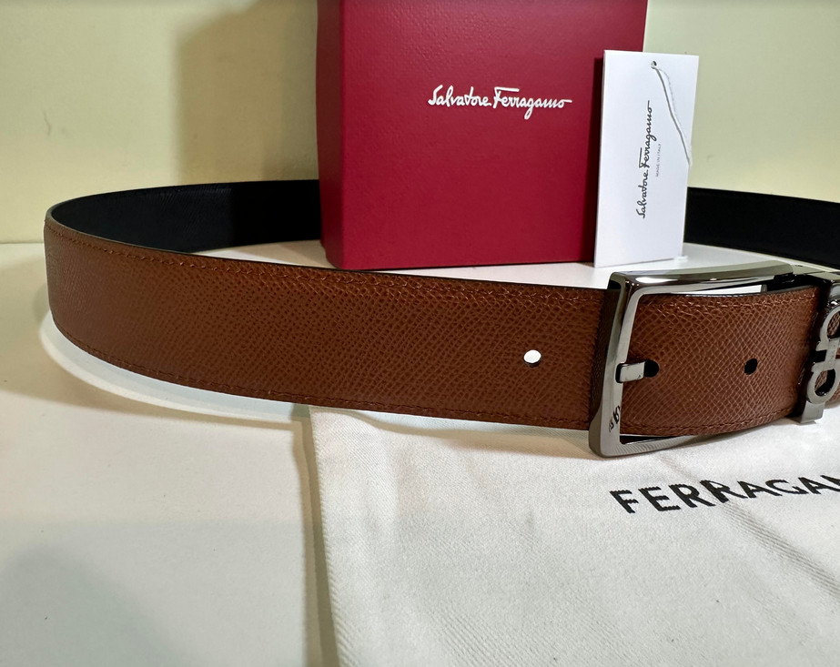 ADJUSTABLE REVERSIBLE RADICA/NERO LEATHER SALVATORE FERRAGAMO BELT GUNMETAL BUCK