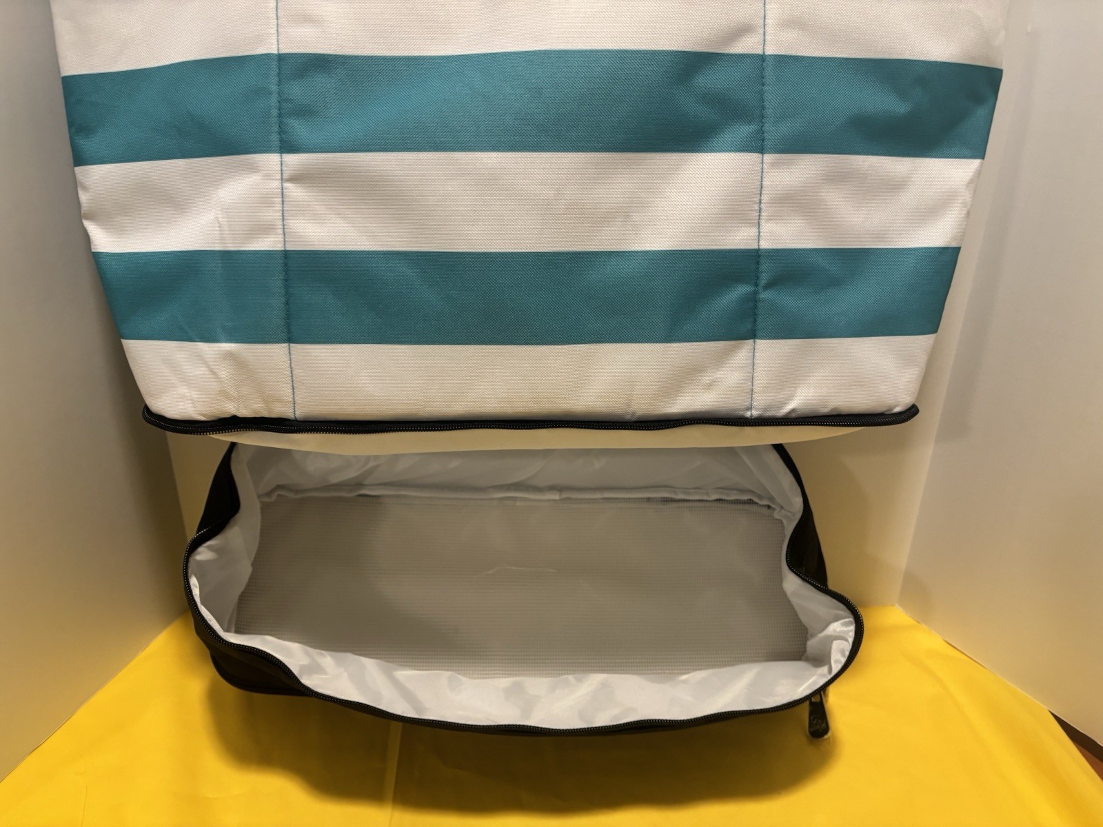 Joy Mangano Lightweight Double Decker Insulated Tote Beach Bag