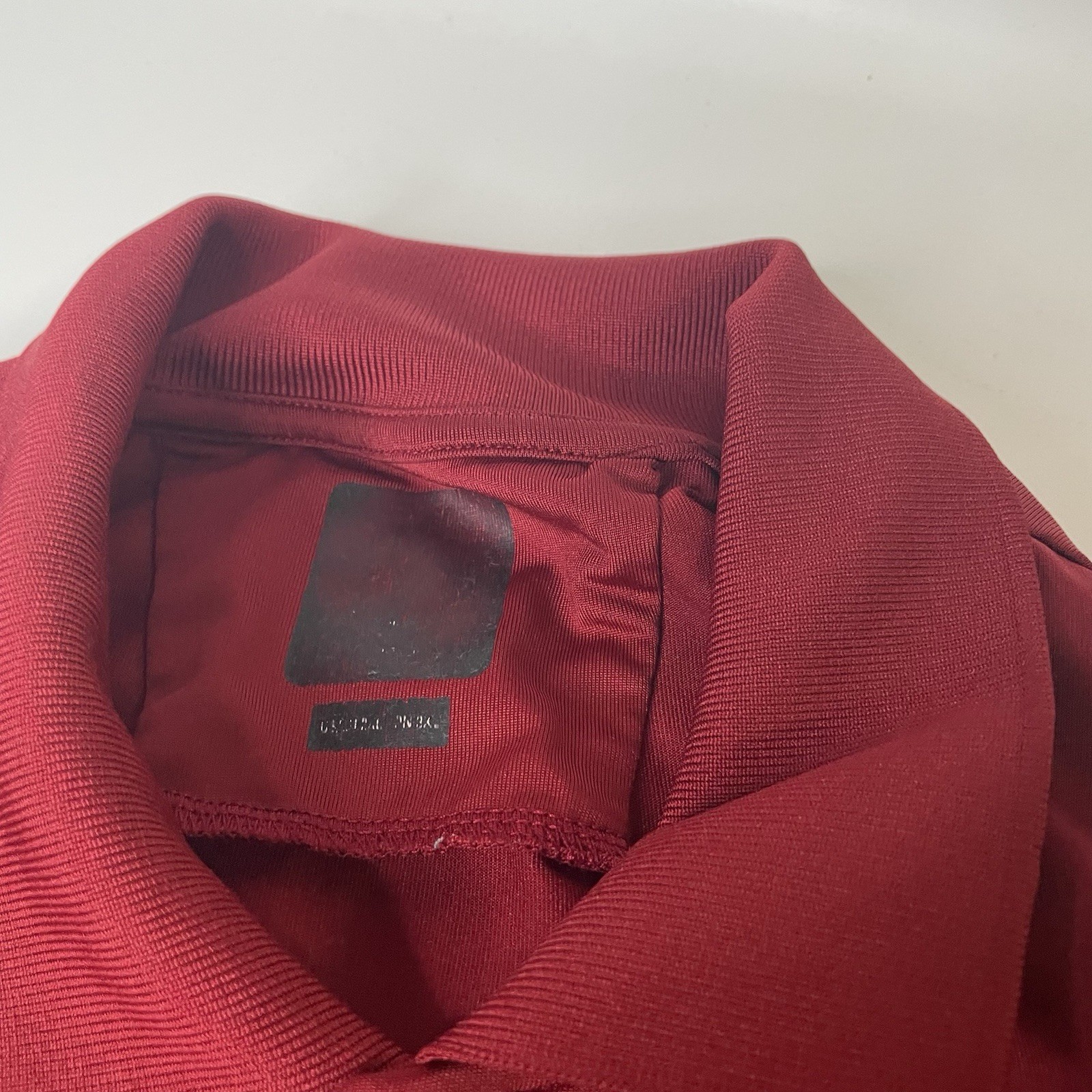 Oakley Men’s Red Solid Short Sleeve Collared Polo Shirt, Logo Accent XL