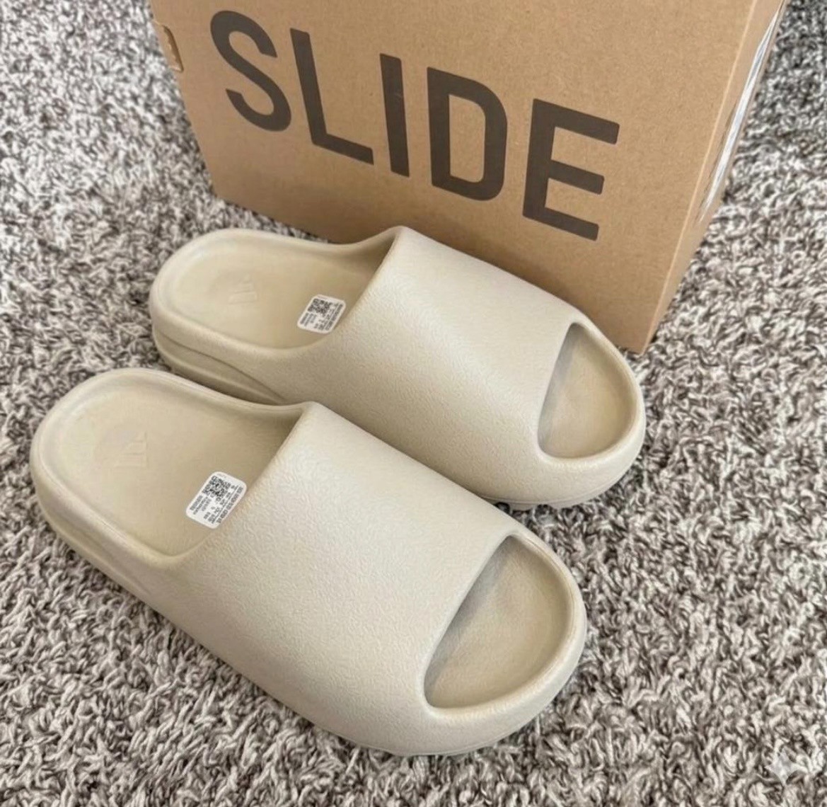 Adidas Yeezy Slide Bone – Sizes 4 – 13 – (100% Authentic) HQ6448