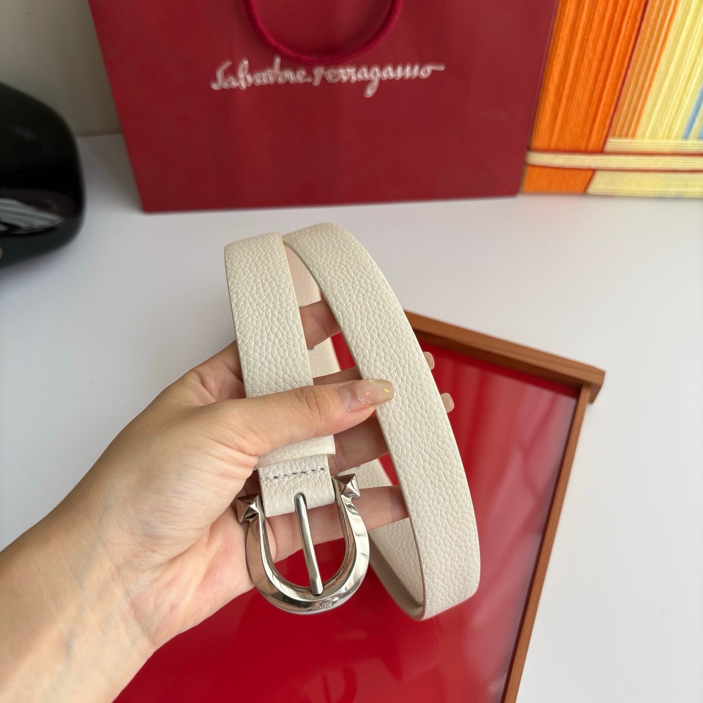 Salvatore Ferragamo Women’s White belt with silver buckle