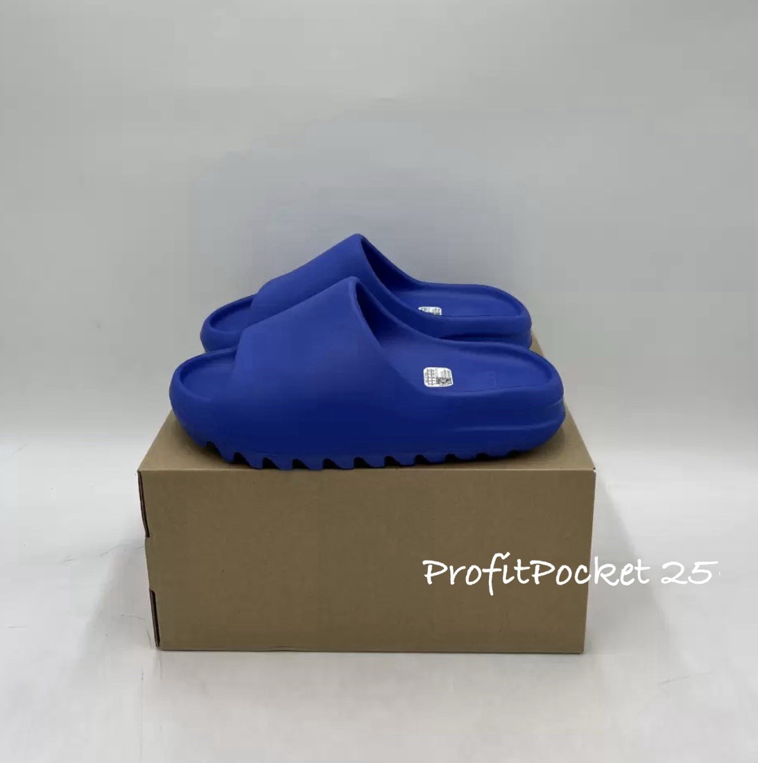 Yeezy Azure Sandal Slides Size 9