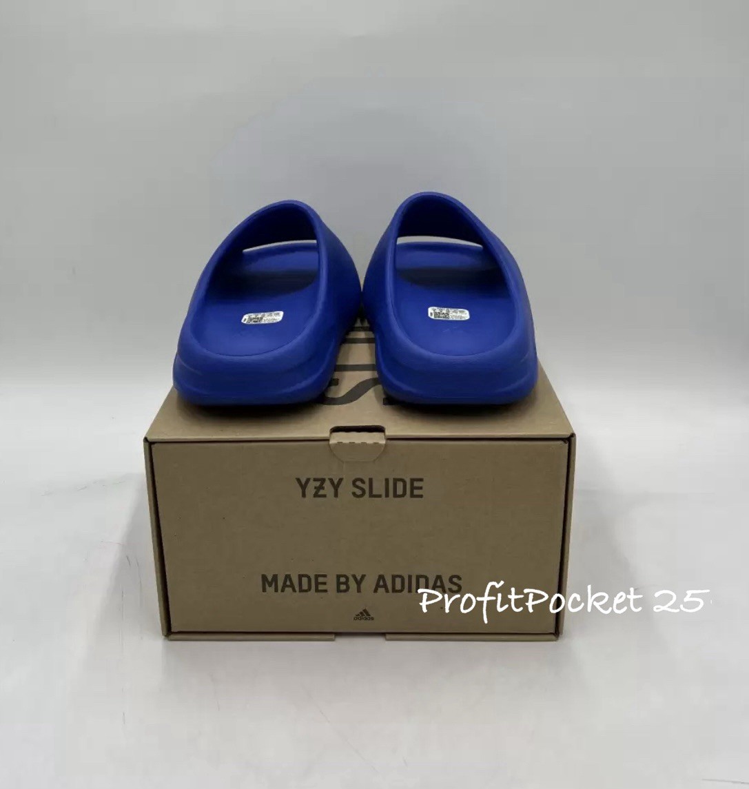 Yeezy Azure Sandal Slides Size 9