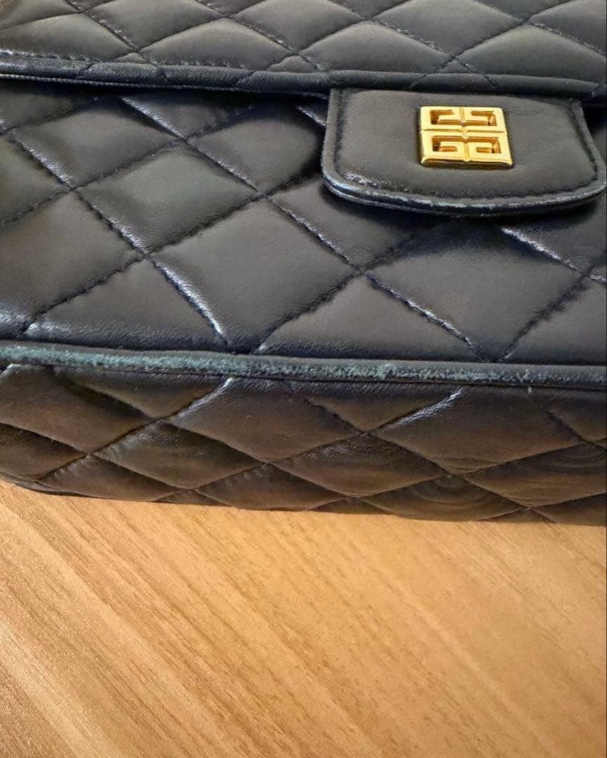 Givenchy Quilted Chain Shoulder Bag Authentic Dark Navy 4G Logo Hardware Vintage