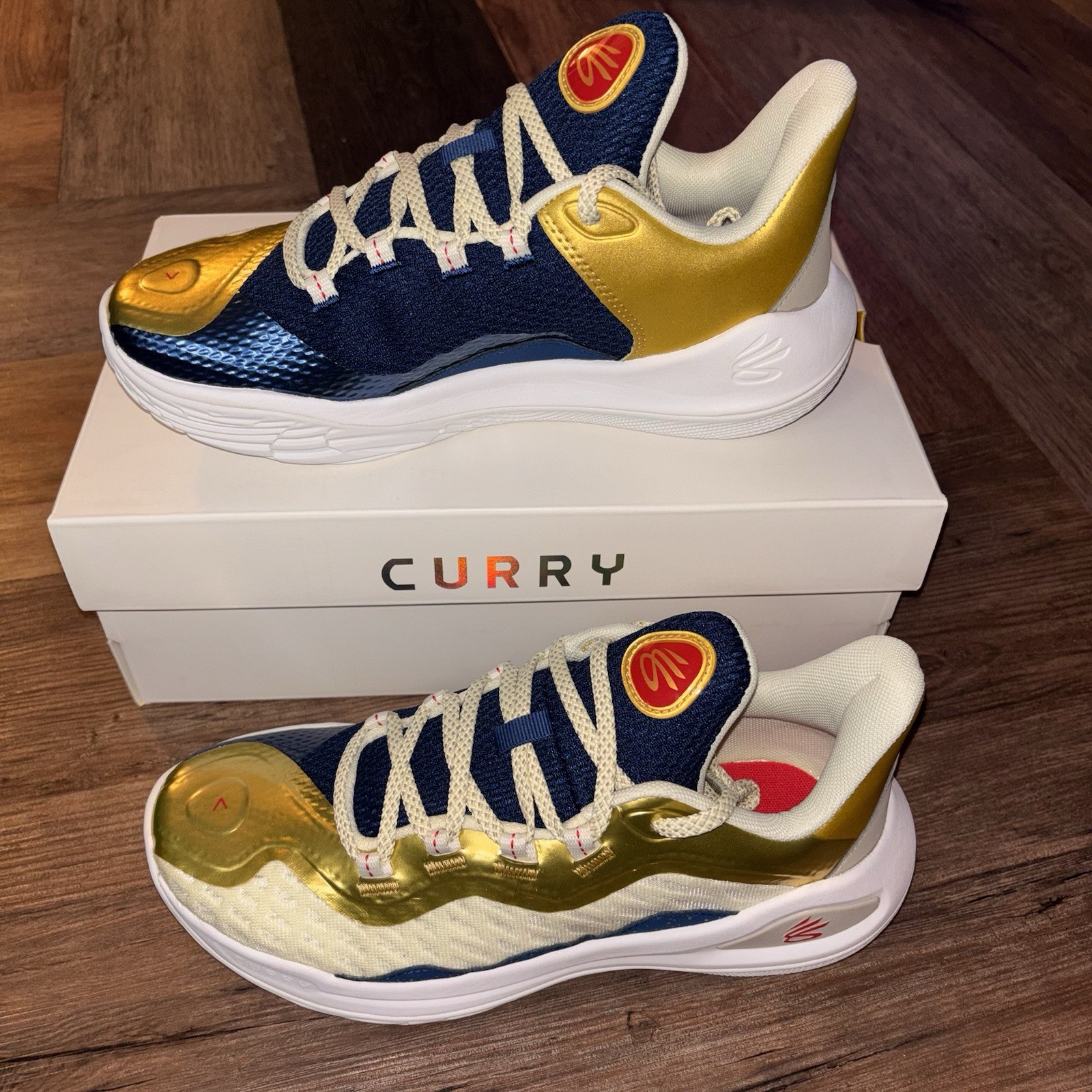 Under Armour GS Curry 11 CM Basketball Gold Blue Size 7Y