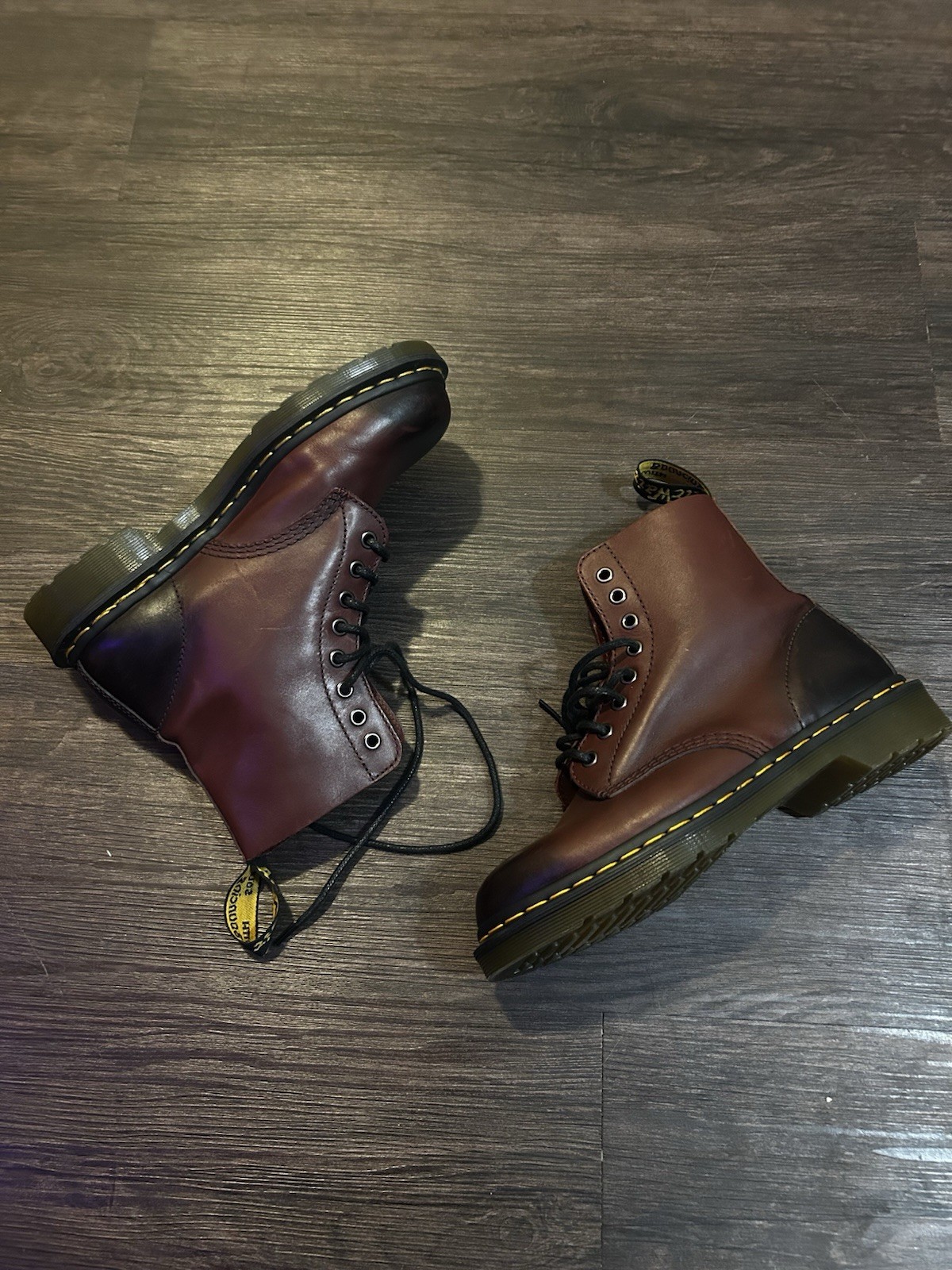 Dr. Martens Brown Leather Lace-Up Combat Boots Men’s US 7 UK 6 EU 39 Comfort
