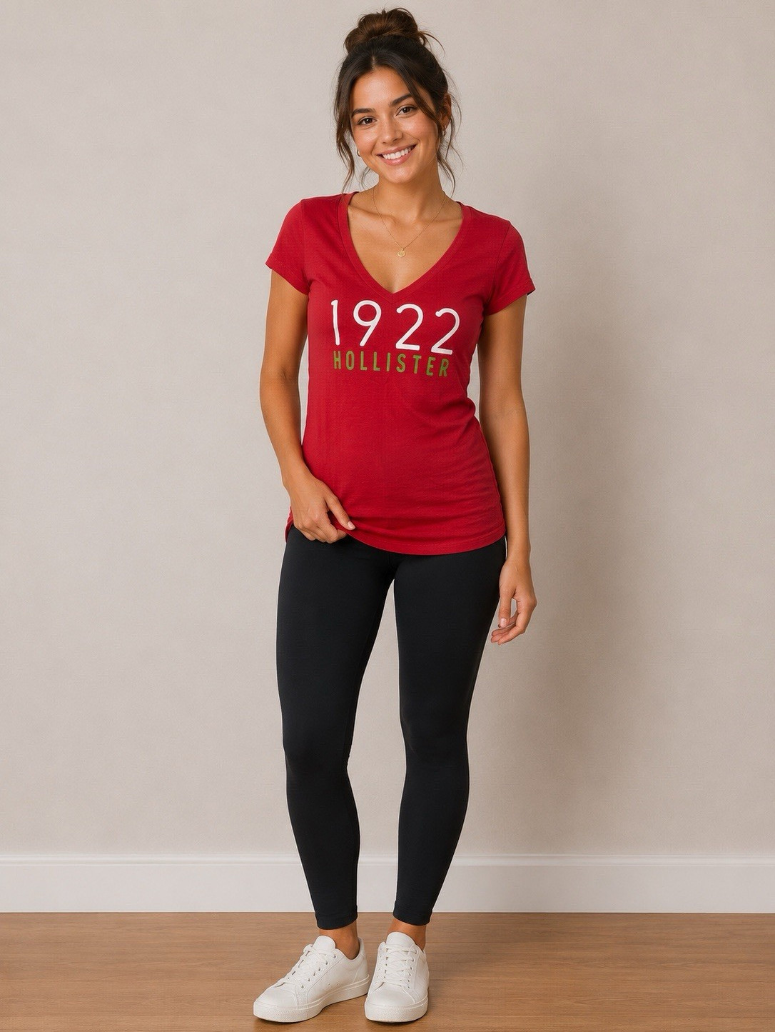 Hollister Pink V-Neck Short Sleeve Graphic Logo T-Shirt Womens Size L