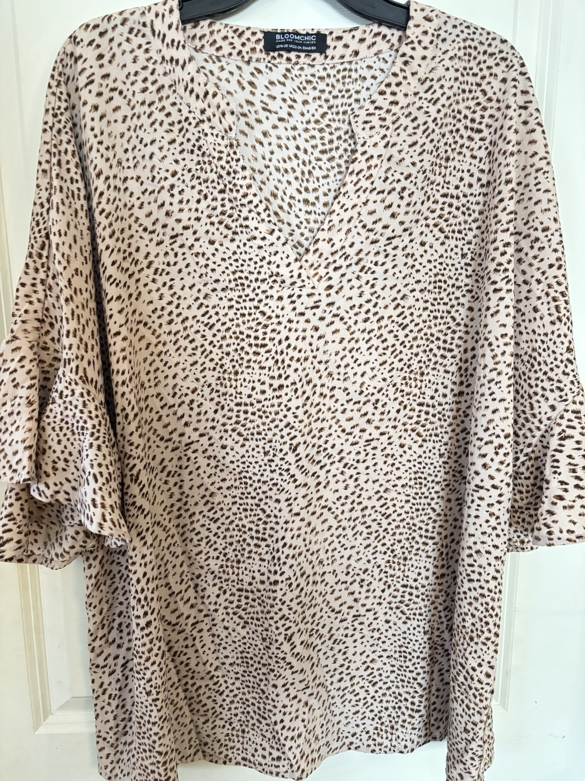 Bloomchic 18-20 Brown Tan Leopard Print V Neck Ruffle Sleeve Blouse Top Flowy