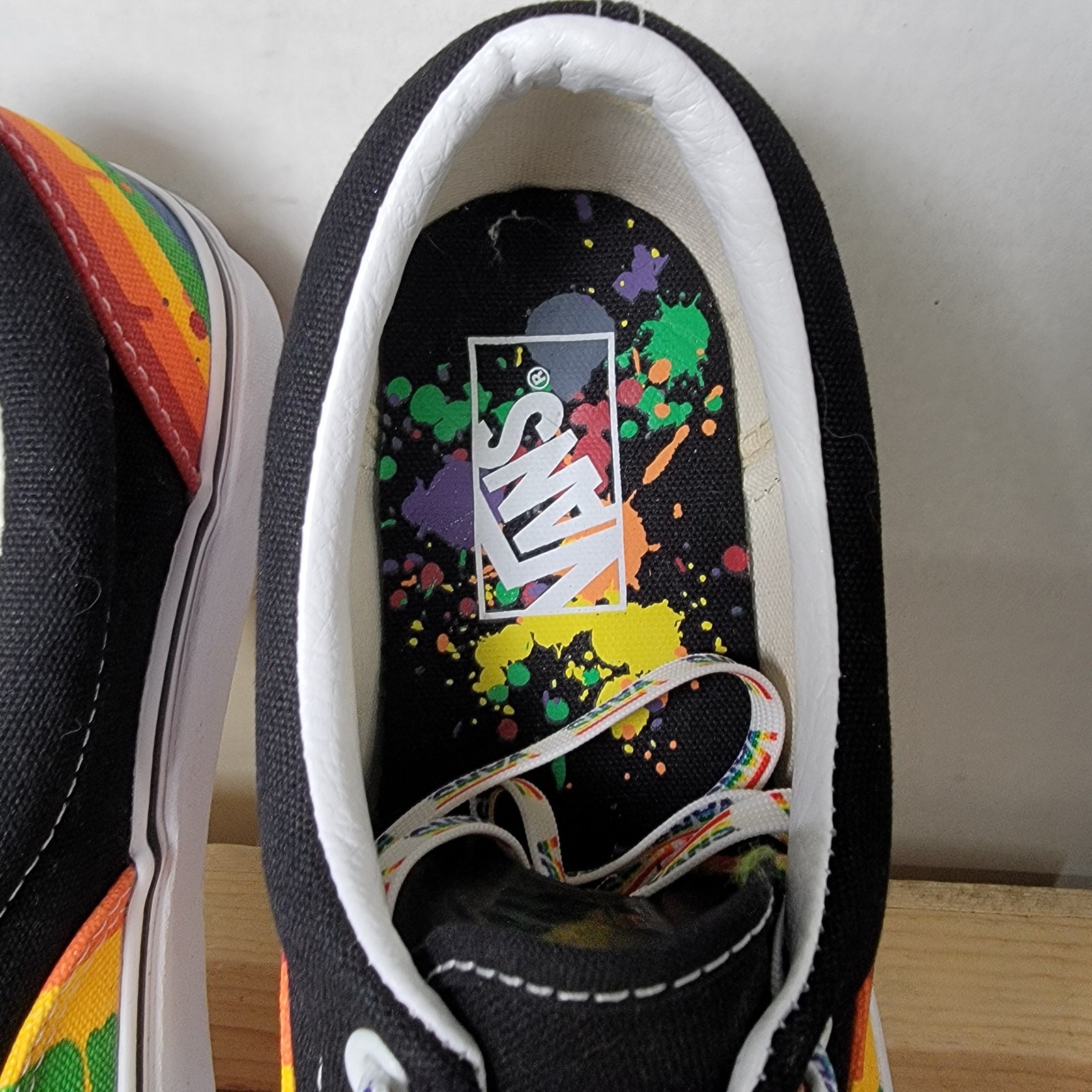 VANS Rainbow Drip Era Sneakers – Size 8M / 9.5W