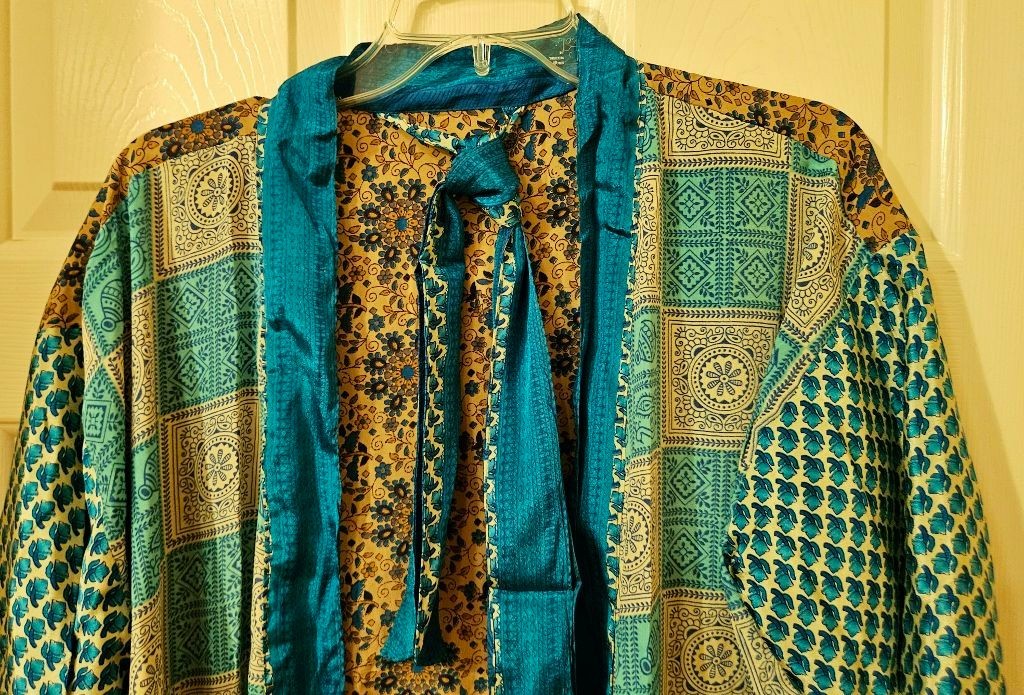 Art Silk Kimono Robe~ Women’s One Size~ Kimono w/Tie ~Floral ~Teal, Green, Beige