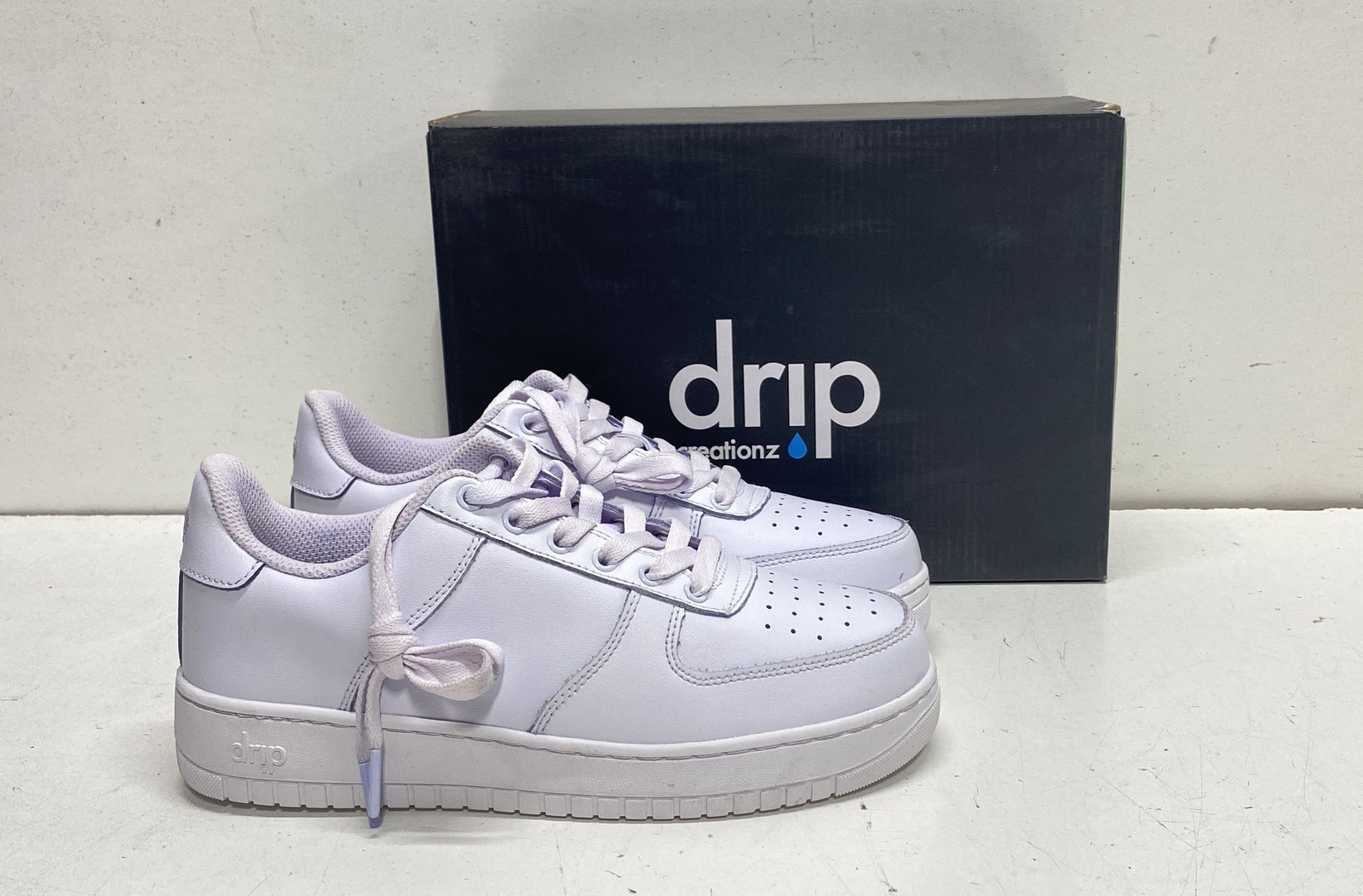 Drip Creationz Women’s Lavender White Shoes Size 7.5