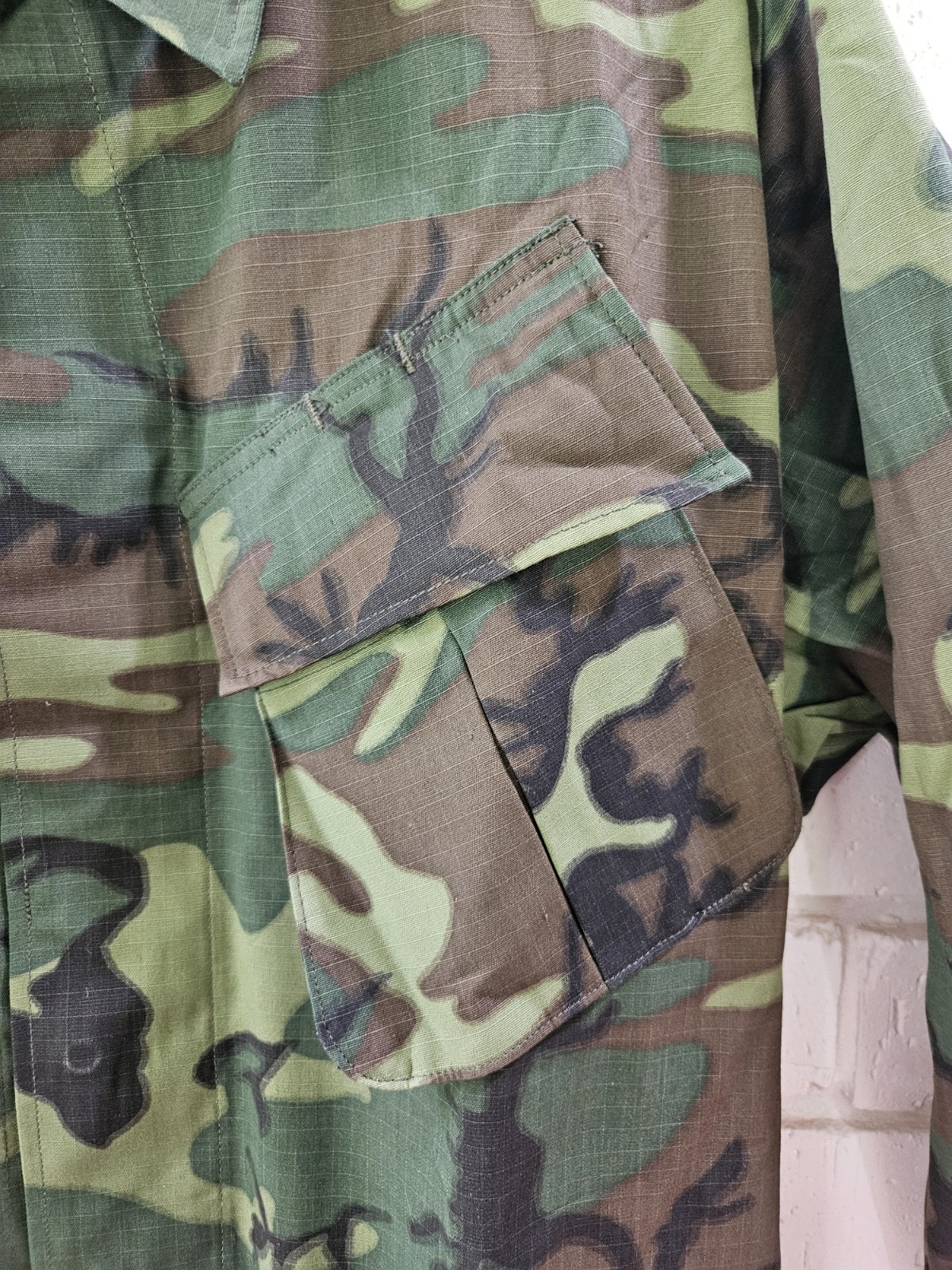 Vtg Vietnam Era ERDL Jungle Jacket Fatigue Poplin Med-Reg/ Mint-New Old Stock