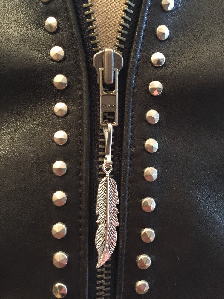 HANDMADE FEATHER ZIPPER PULLS PURSE CHARM KEY CHAIN FOB HANDBAG ACCESSORY