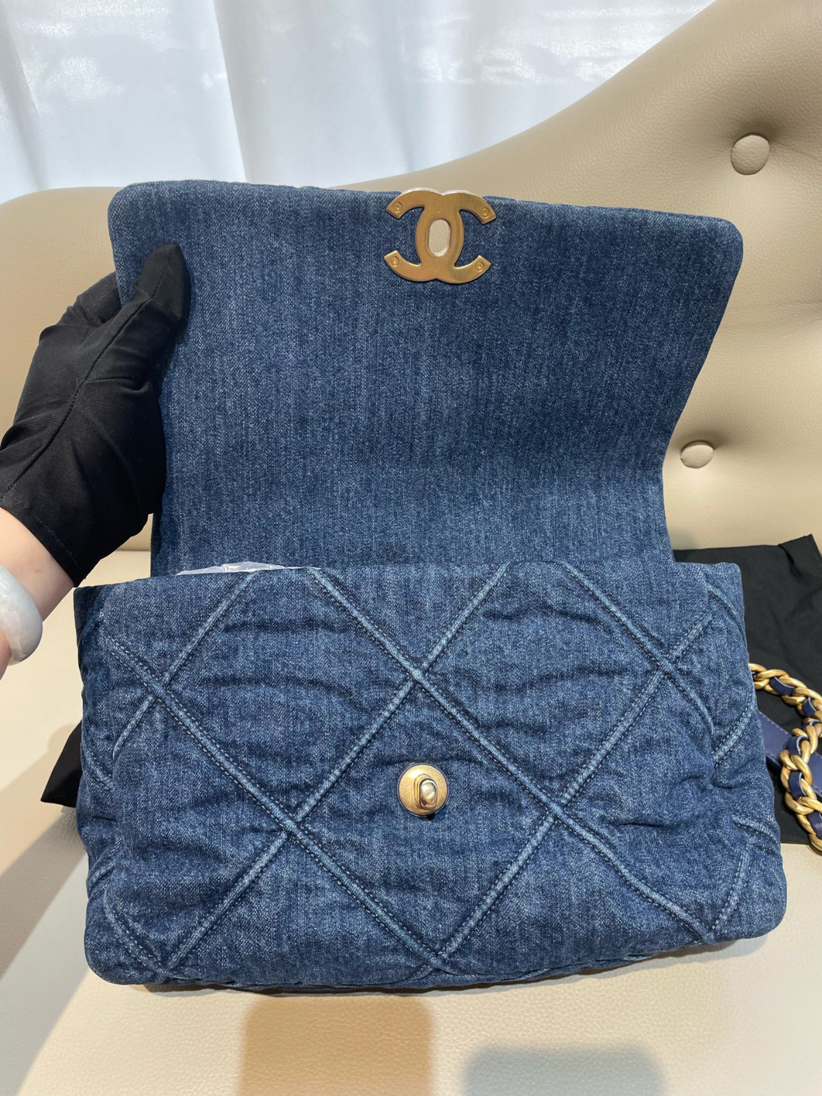 Chanel 19 Bag (25×36×11)cm