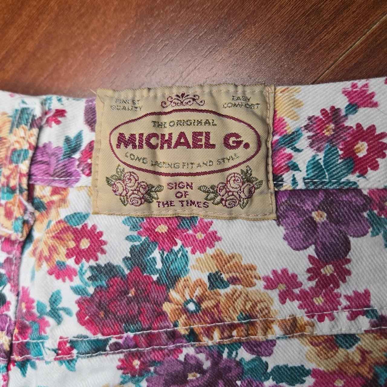 Vintage 90s Michael G. Ditsy Wildflower Print Floral Denim Shorts Size 13 USA