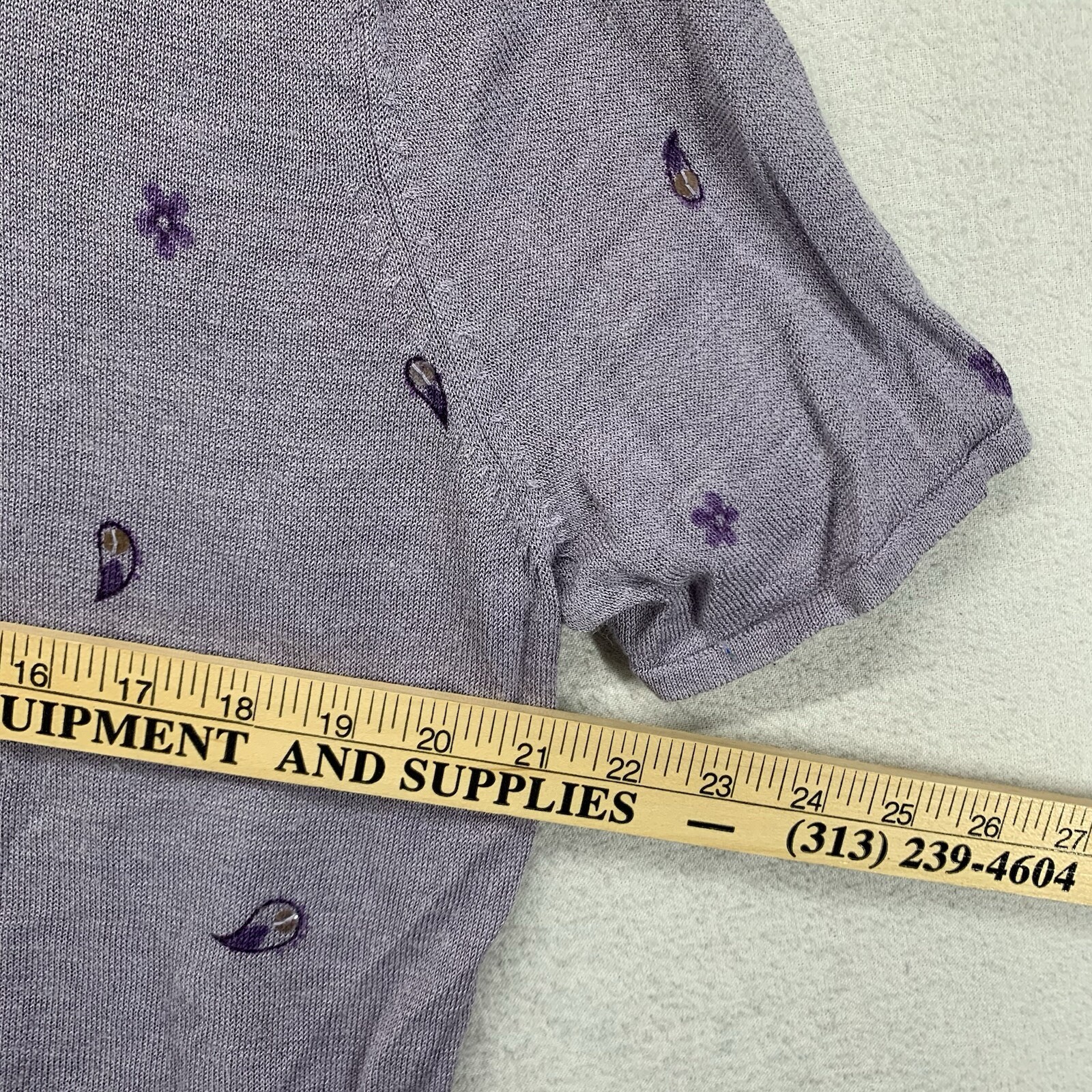 Women’s Knit Top 1X Light Purple Embellished Paisleys Button Up 42×24 Boxy Fit